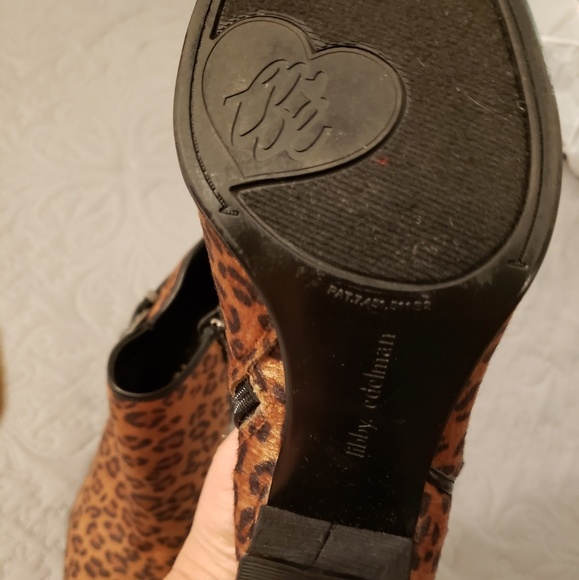 Libby Edelman Cheetah ankle boots - Picture 4 of 5
